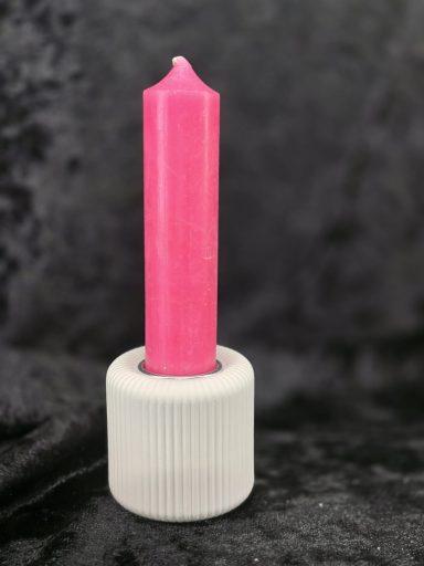 521 - Kerzenhalter mit Rillen